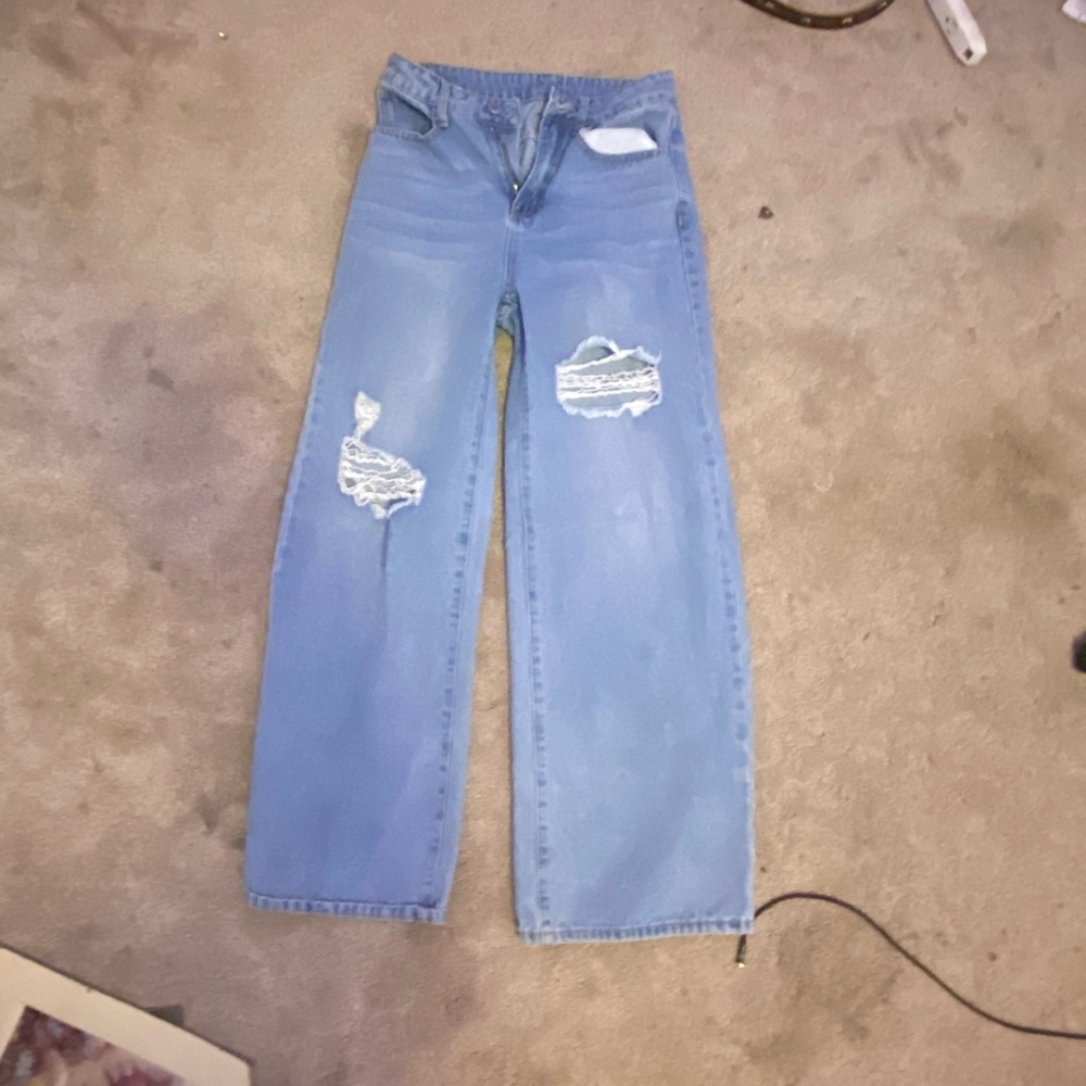 Stylish Blue Distressed Women's Jeans